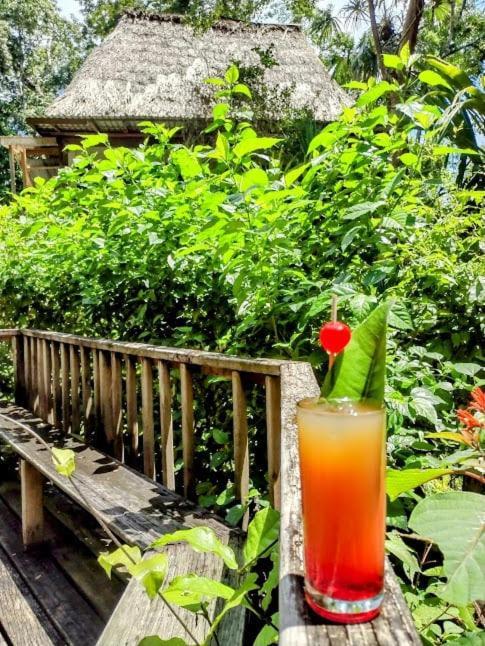 Hotel Jaguar Inn Тикаль Экстерьер фото